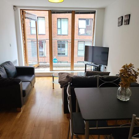 Awesome 1 Bedroom Apartment Manchester Exterior photo