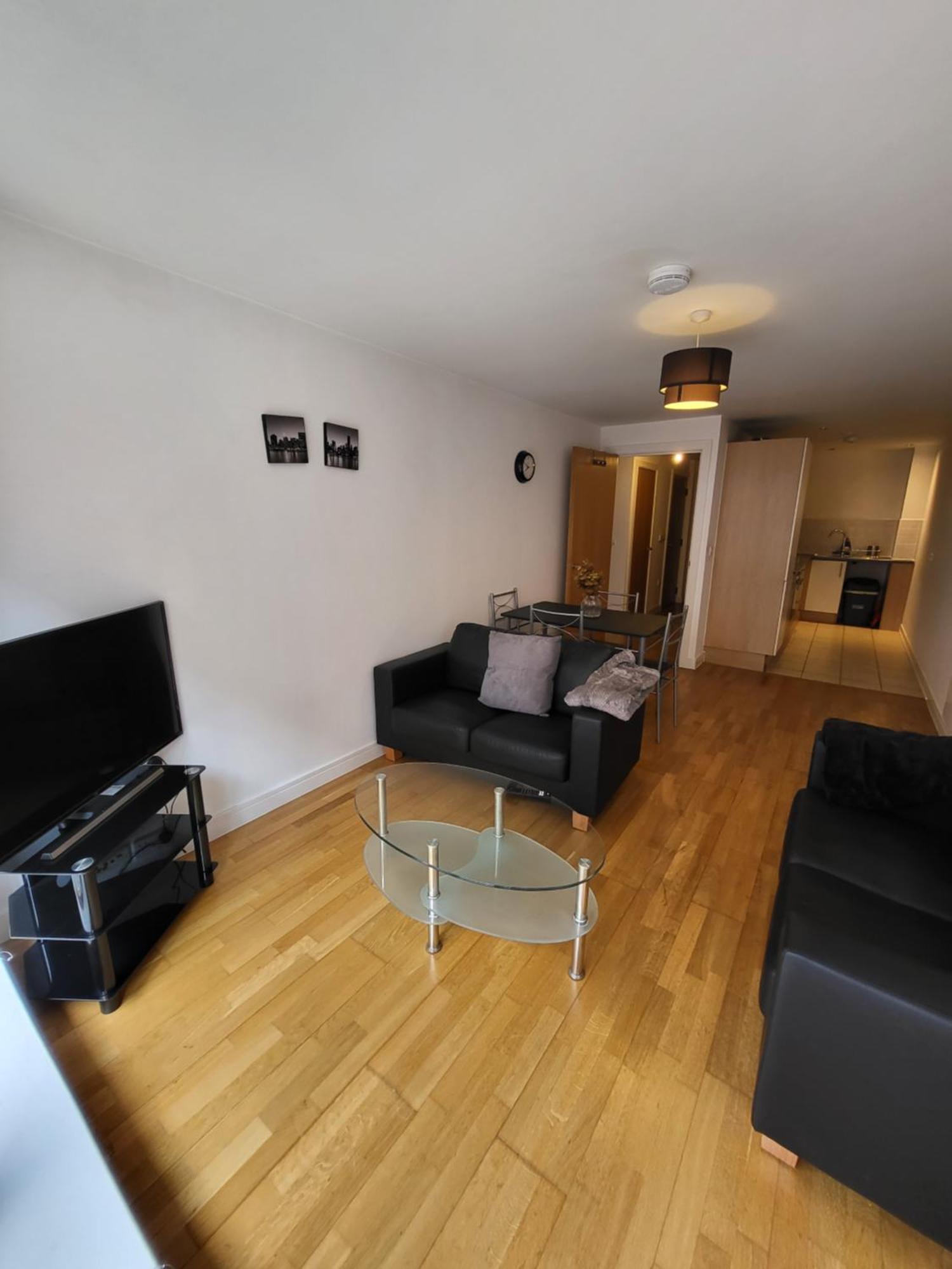 Awesome 1 Bedroom Apartment Manchester Exterior photo